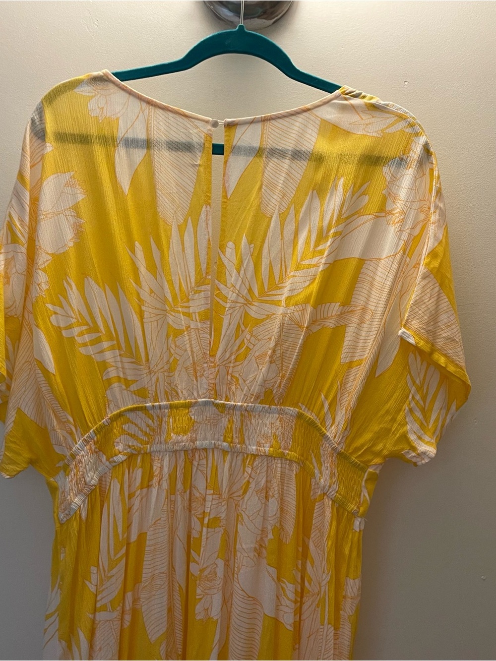 Cupshe Yellow & White Tropical Leaf Maxi Dress - Picture 3 of 8